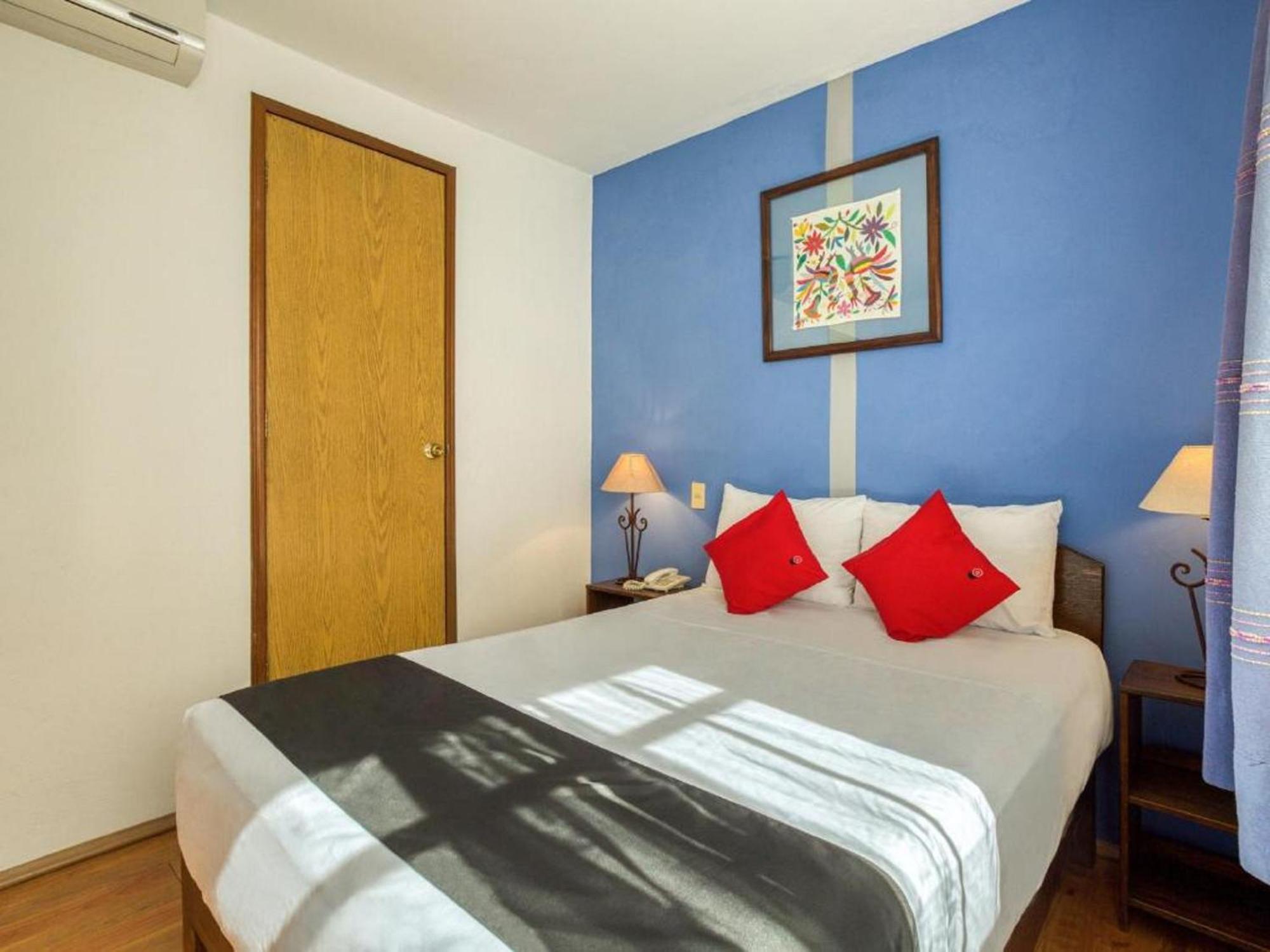 Capital O Parador Crespo Hotel, Oaxaca ภายนอก รูปภาพ